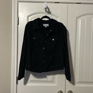 Molly and Isadora size 2X lightweight stretch denim jacket